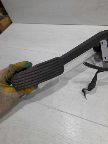 pedal-gaza-24-volvo-s80-art-104675-big-3