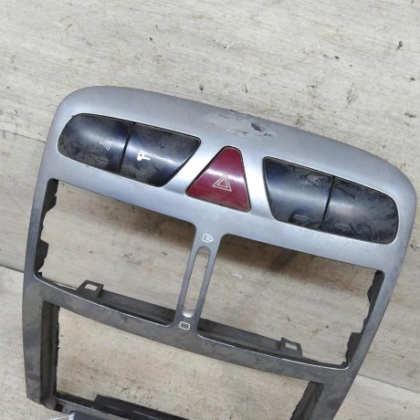 ramka-magnitoly-peugeot-307-art-104704-big-4