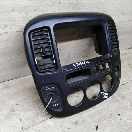 ramka-magnitoly-ford-maverick-ii-art-105033-big-3