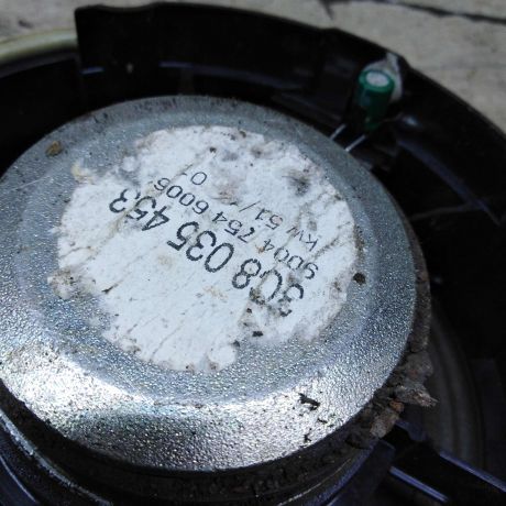 dinamik-akusticeskix-volkswagen-passat-b6-volkswagen-passat-b7-zadnii-art-105054-big-4