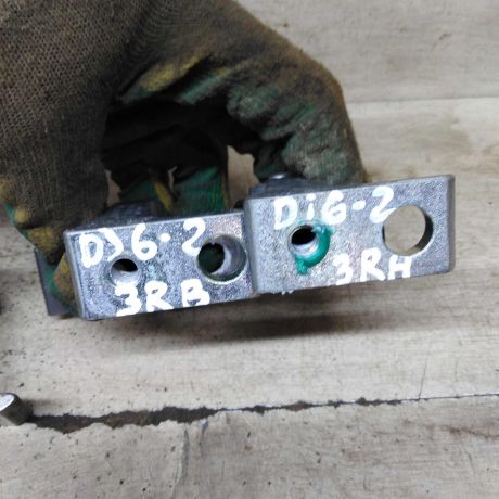 petlia-dveri-pravaia-volkswagen-jetta-vi-art-105328-big-5