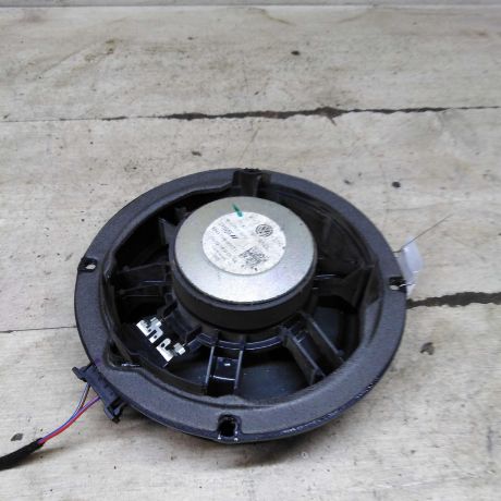 dinamik-akusticeskii-perednii-volkswagen-jetta-vi-art-105484-big-1