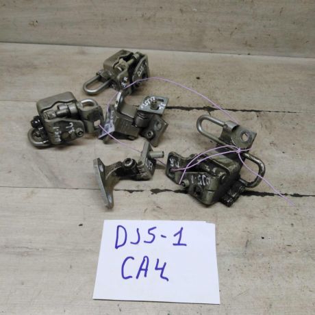 petlia-dveri-volkswagen-jetta-5-art-105510-big-0