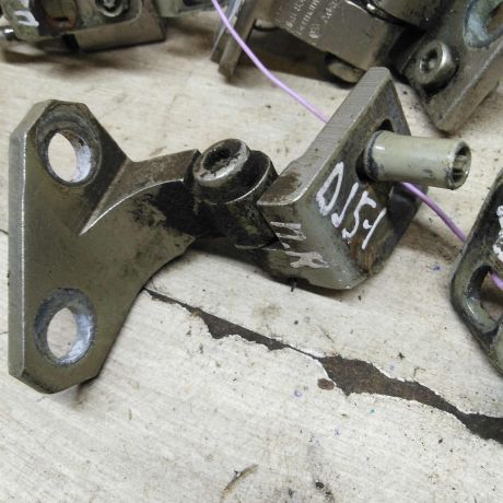 petlia-dveri-volkswagen-jetta-5-art-105510-big-3