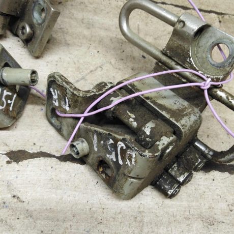 petlia-dveri-volkswagen-jetta-5-art-105510-big-2