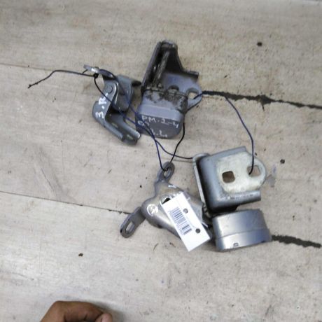 petlia-dveri-zadniaia-renault-megane-ii-art-105514-big-1