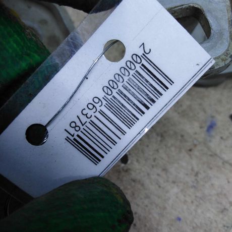 petlia-dveri-peredniaia-levaia-renault-logan-i-art-105756-big-1