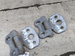 petlia-dveri-peredniaia-pravaia-mercedes-benz-e-klass-w210-art-105843