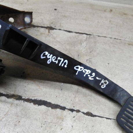 pedal-scepleniia-ford-focus-2-art-105924-big-2