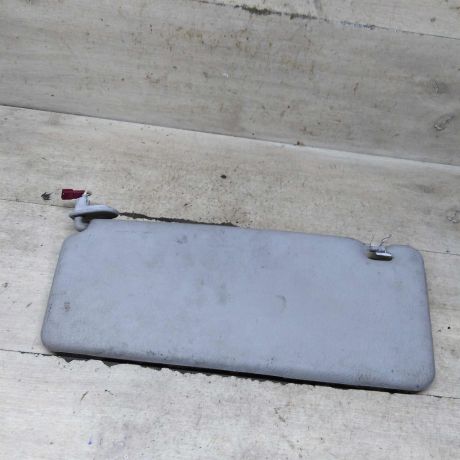 kozyrek-solncezashhitnyi-pravyi-bmw-e39-art-106057-big-2