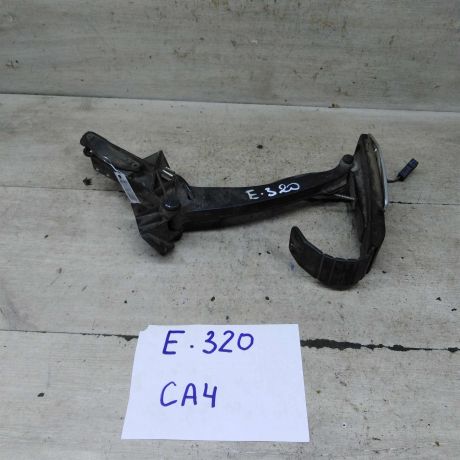 pedal-gaza-mercedes-e-klass-w210-art-106062-big-0
