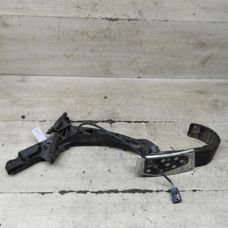 pedal-gaza-mercedes-e-klass-w210-art-106062-big-2