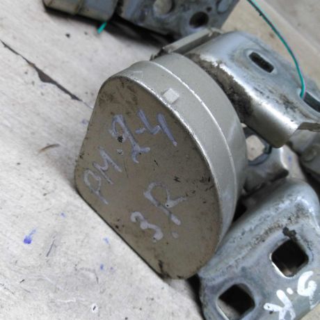 petlia-dveri-renault-megane-ii-art-106390-big-1