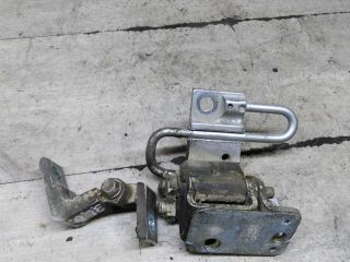 petlia-dveri-zadniaia-levaia-skoda-octavia-i-a4-art-106475