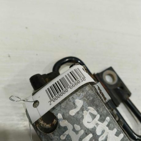 petlia-dveri-peredniaia-levaia-nizniaia-audi-a4-b7-audi-a4-b6-art-107223-big-2