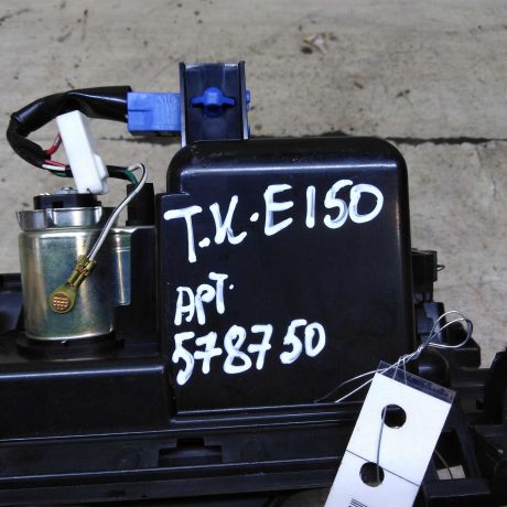 pepelnica-toyota-corolla-x-e140-e150-art-107827-big-7