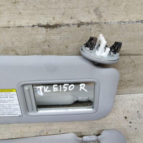 kozyrek-solncezashhitnyi-toyota-corolla-x-e140-e150-art-107879-big-2