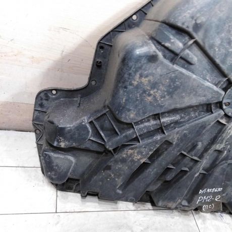 kreplenie-zapasnogo-kolesa-nisa-renault-megane-2-sedan-art-108005-big-5