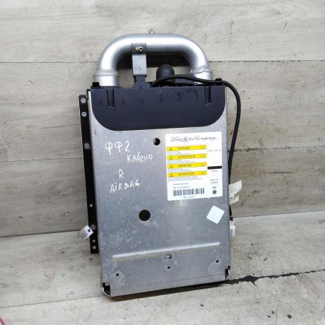 poduska-bezopasnosti-pravaia-ford-focus-2-kabriolet-art-108093-big-2