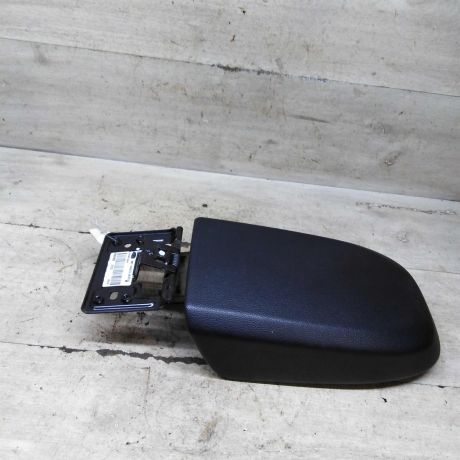 podlokotnik-ford-focus-2-kabriolet-art-108317-big-0