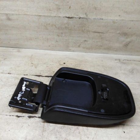 podlokotnik-ford-focus-2-kabriolet-art-108317-big-7