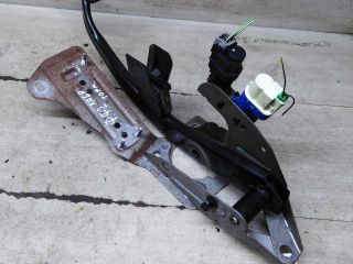 pedal-tormoza-ford-focus-2-kabriolet-art-108329