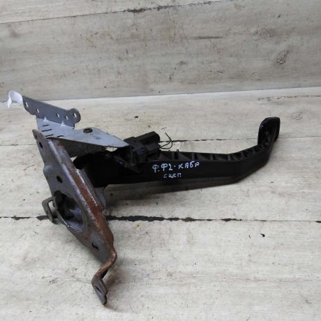 pedal-scepleniia-ford-focus-2-kabriolet-art-108330-big-2