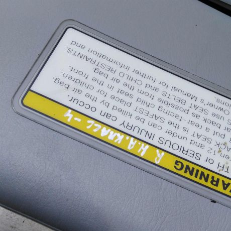 kozyrek-solncezashhitnyi-nissan-almera-classic-art-108452-big-1