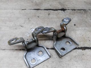 petlia-dveri-levaia-renault-sandero-i-art-108592