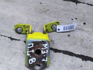 petlia-dveri-peredniaia-levaia-verxniaia-mazda-3-bk-art-108707