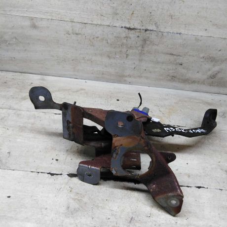 pedal-scepleniia-mazda-3-bk-art-108726-big-3