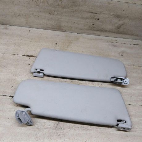 kozyrek-solncezashhitnyi-skoda-octavia-a5-restailing-art-108806-big-3