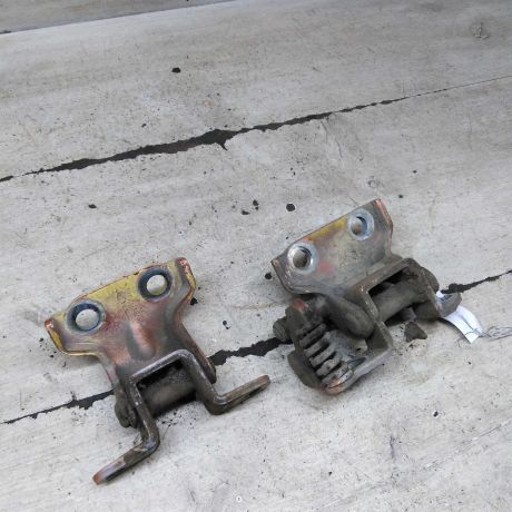 petlia-dveri-zadniaia-pravaia-chery-kimo-a1-art-109057-big-1