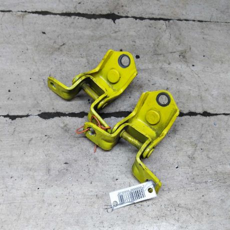 petlia-dveri-zadniaia-nizniaia-mazda-3-bk-art-109352-big-2