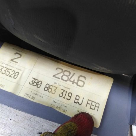 podlokotnik-volkswagen-passat-b5-art-109354-big-2