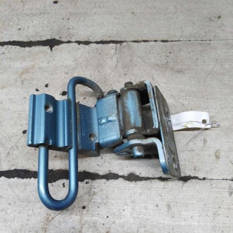 petlia-dveri-zadniaia-pravaia-nizniaia-volkswagen-passat-b5-volkswagen-passat-b5-gp-art-109381-big-0