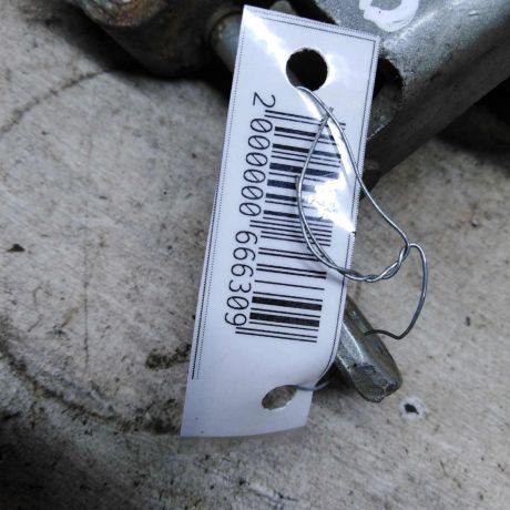 petlia-dveri-peredniaia-levaia-verxniaia-hyundai-elantra-iii-art-109502-big-3