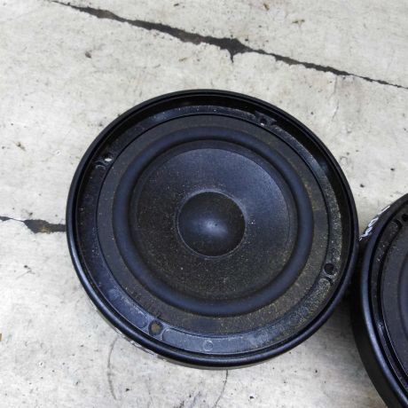 dinamik-akusticeskii-zadnii-audi-a6-c5-art-109518-big-1