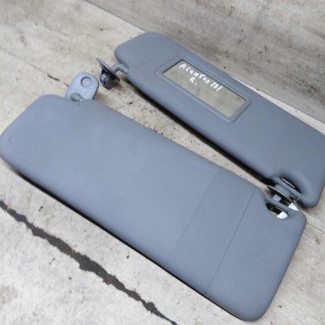 kozyrek-solncezashhitnyi-renault-symbol-i-art-109536-big-1