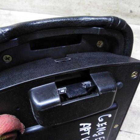 podlokotnik-geely-emgrand-ec7-art-110102-big-6