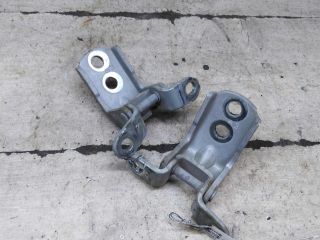 petlia-dveri-peredniaia-levaia-nissan-tiida-i-art-110110