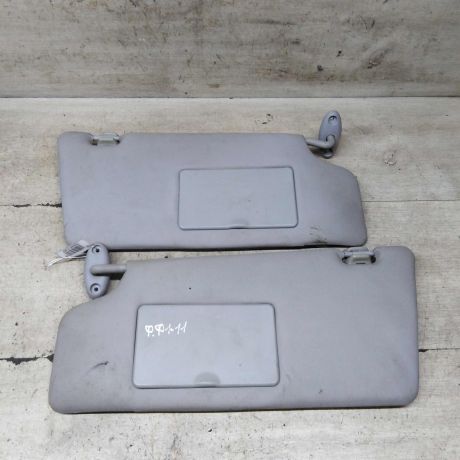 kozyrek-solncezashhitnyi-ford-focus-1-art-110335-big-3