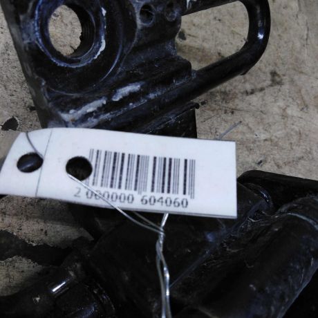 petlia-dveri-peredniaia-levaia-nizniaia-volkswagen-passat-b6-art-110514-big-2