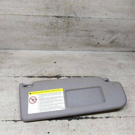 kozyrek-solncezashhitnyi-pravyi-volkswagen-passat-b6-art-110572-big-2