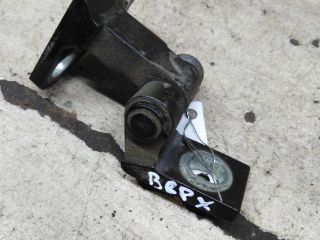 petlia-dveri-zadniaia-levaia-verxniaia-volkswagen-passat-b6-art-110573