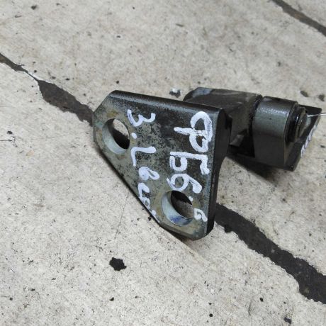 petlia-dveri-zadniaia-levaia-verxniaia-volkswagen-passat-b6-art-110573-big-1