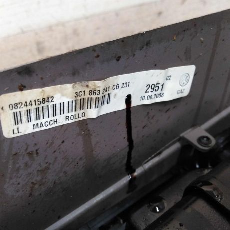 podlokotnik-centralnaia-konsol-volkswagen-passat-b6-art-110584-big-9