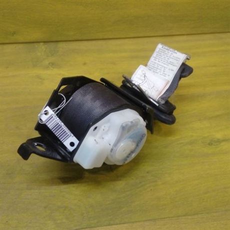 remen-bezopasnosti-srednii-honda-jazz-art-10742-big-0