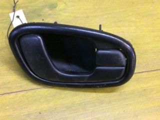 rucka-vnutrenniaia-otkryvaniia-dveri-zaz-sens-art-10993