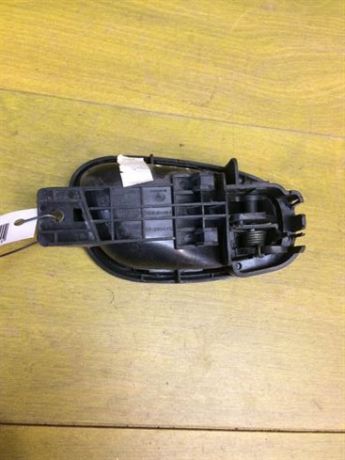 rucka-vnutrenniaia-otkryvaniia-dveri-zaz-sens-art-10994-big-1